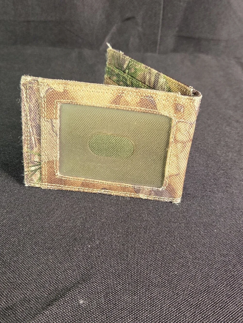Like New Realtree Carhartt Billfold